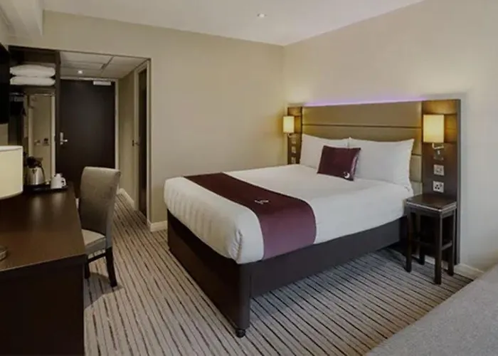 Modern En-Suite Near Canary Wharf Metro Line